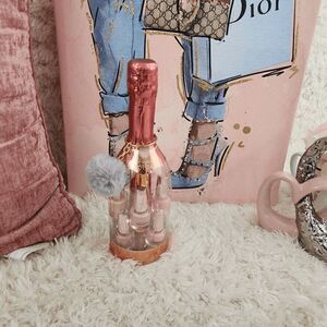 MANNAKADAR Popping Bottle 8 pcs Nail Polish Collection